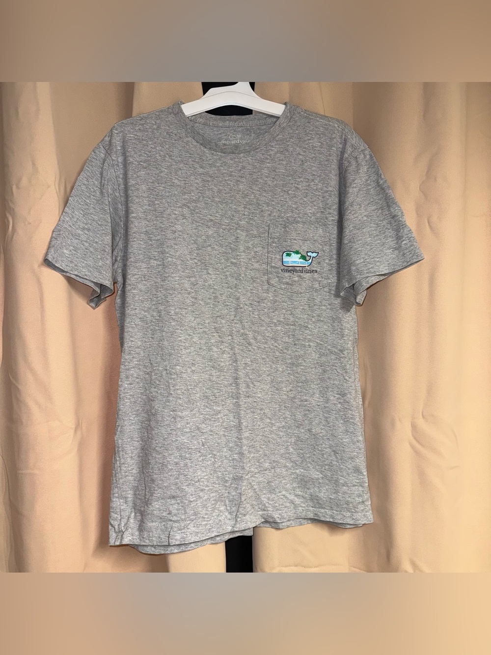 vineyard vines graphic tee